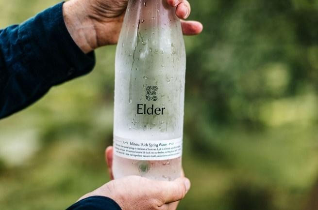 Elder Water launches refillable glass bottle system for hospitality
