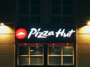 Yum Brands completes $1.2bn sale of Pizza Hut China