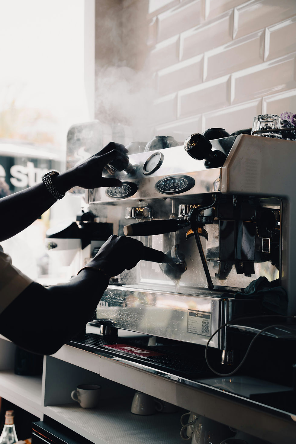 The hidden impact of heatwaves on tea and coffee quality 